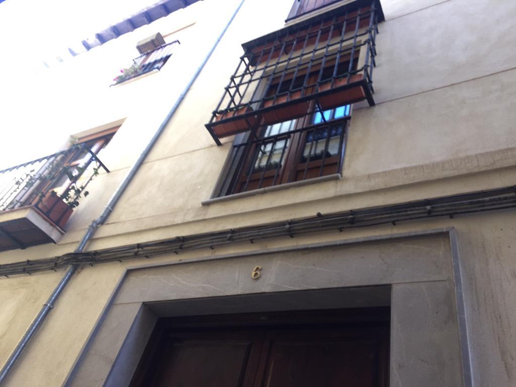 Bonito Apartamento En El Centro De Granada Con Parking Gratis Exterior photo